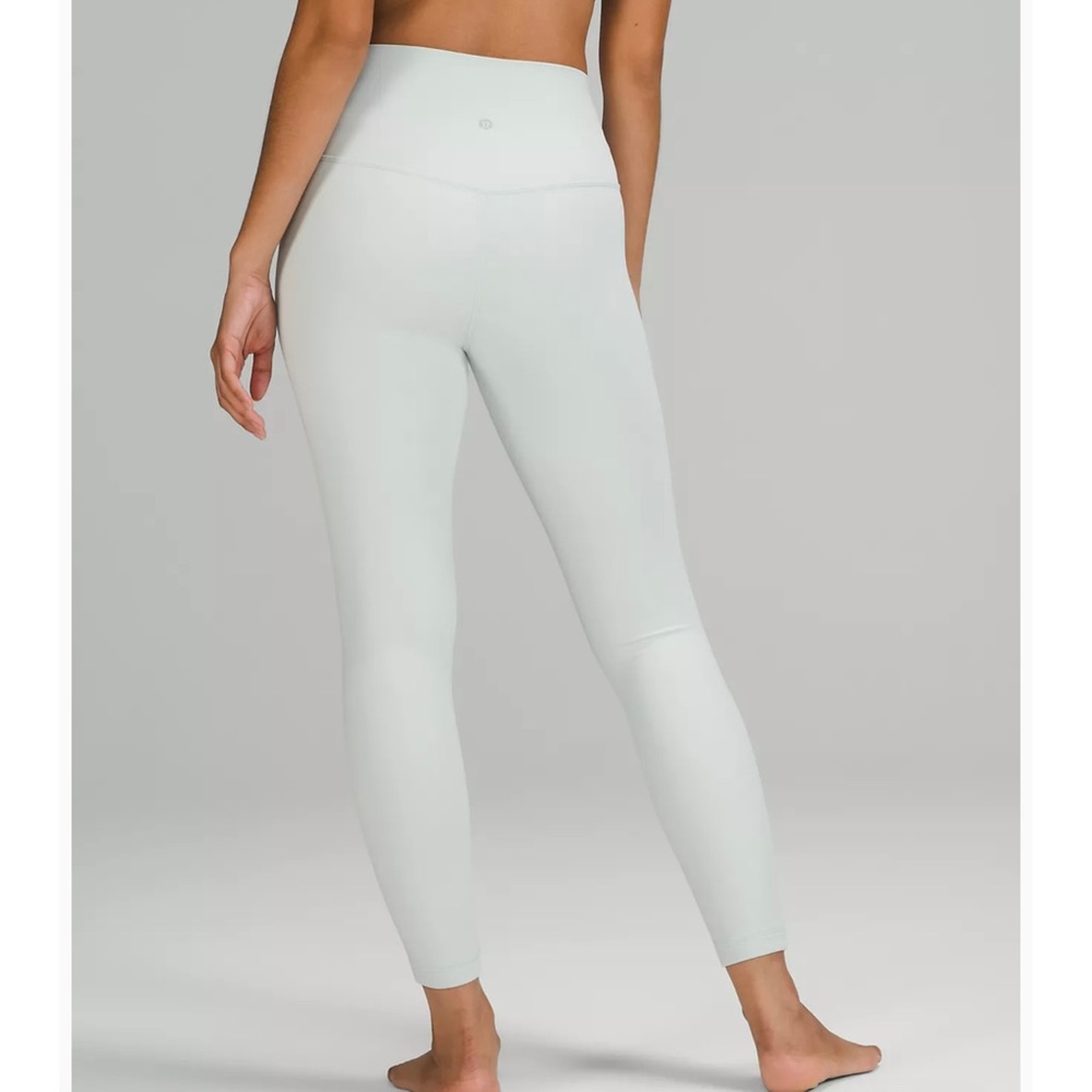 Lulemon Align HR Pant 25’’ size 6